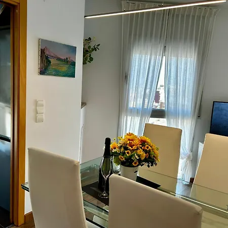 Lo Balconet Del Delta. Atic-duplex Vacacional. Apartamento *